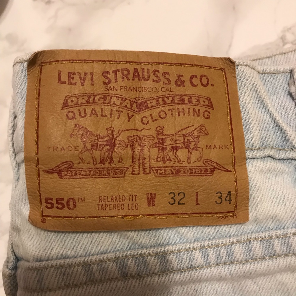 ✨VINTAGE Levi’s ✨ - Picture 2 of 7